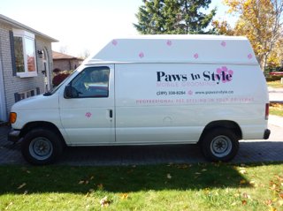 Paws In Style Mobile Grooming